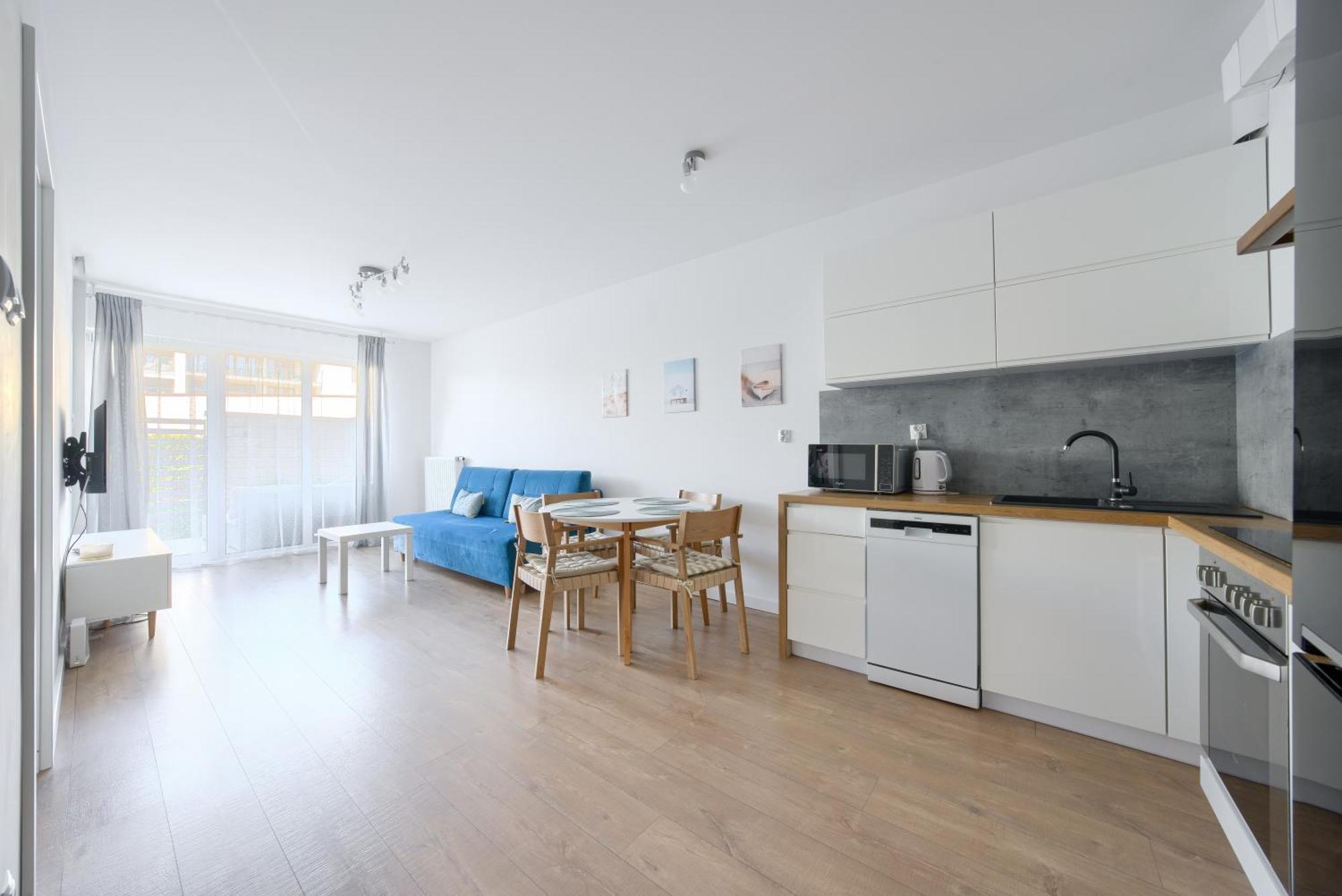 Apartamentyprzymorzu Baltycki Z Miejscem Postojowym I Ogrodkiem Kołobrzeg Exteriör bild